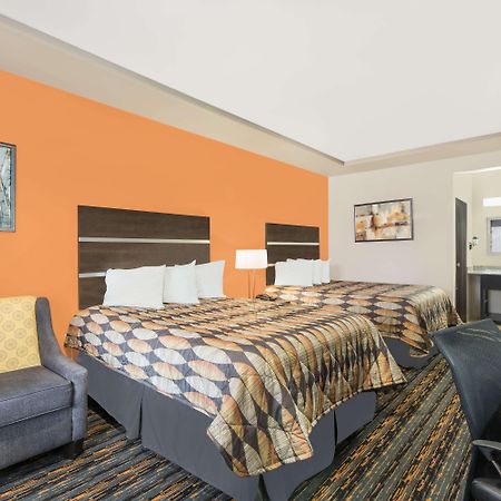 Days Inn By Wyndham Dilley Exterior foto